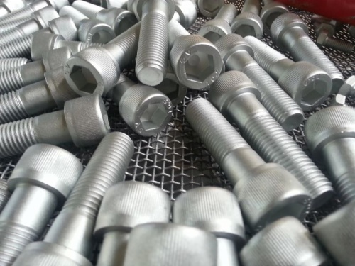 達克羅處理與電鍍哪個好？