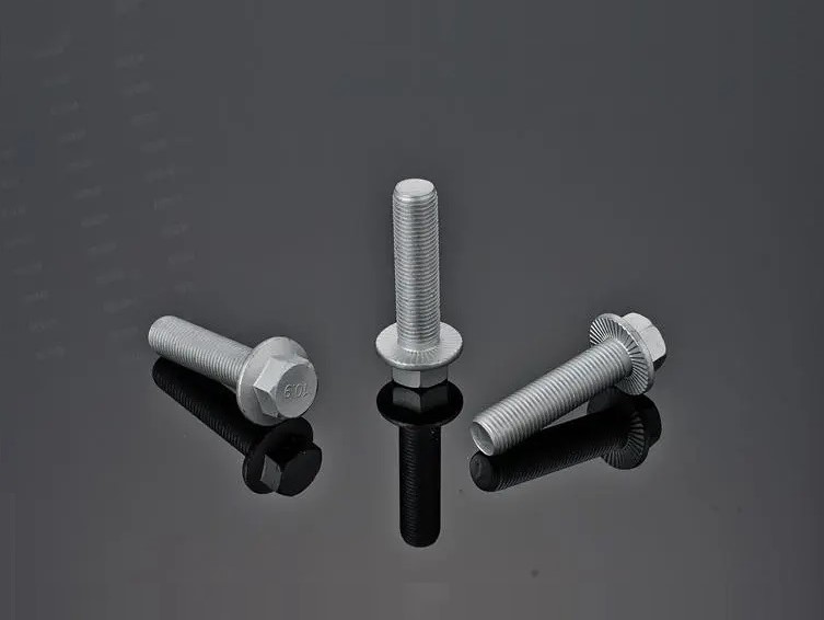 電鍍鋅與達(dá)克羅怎么選？